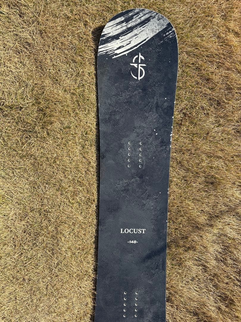 スノーボード　148 CROOJA locust 技系　2024 バック付