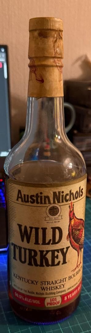 ウイスキー Wild Turkey Kentucky Straight Bourbon 75