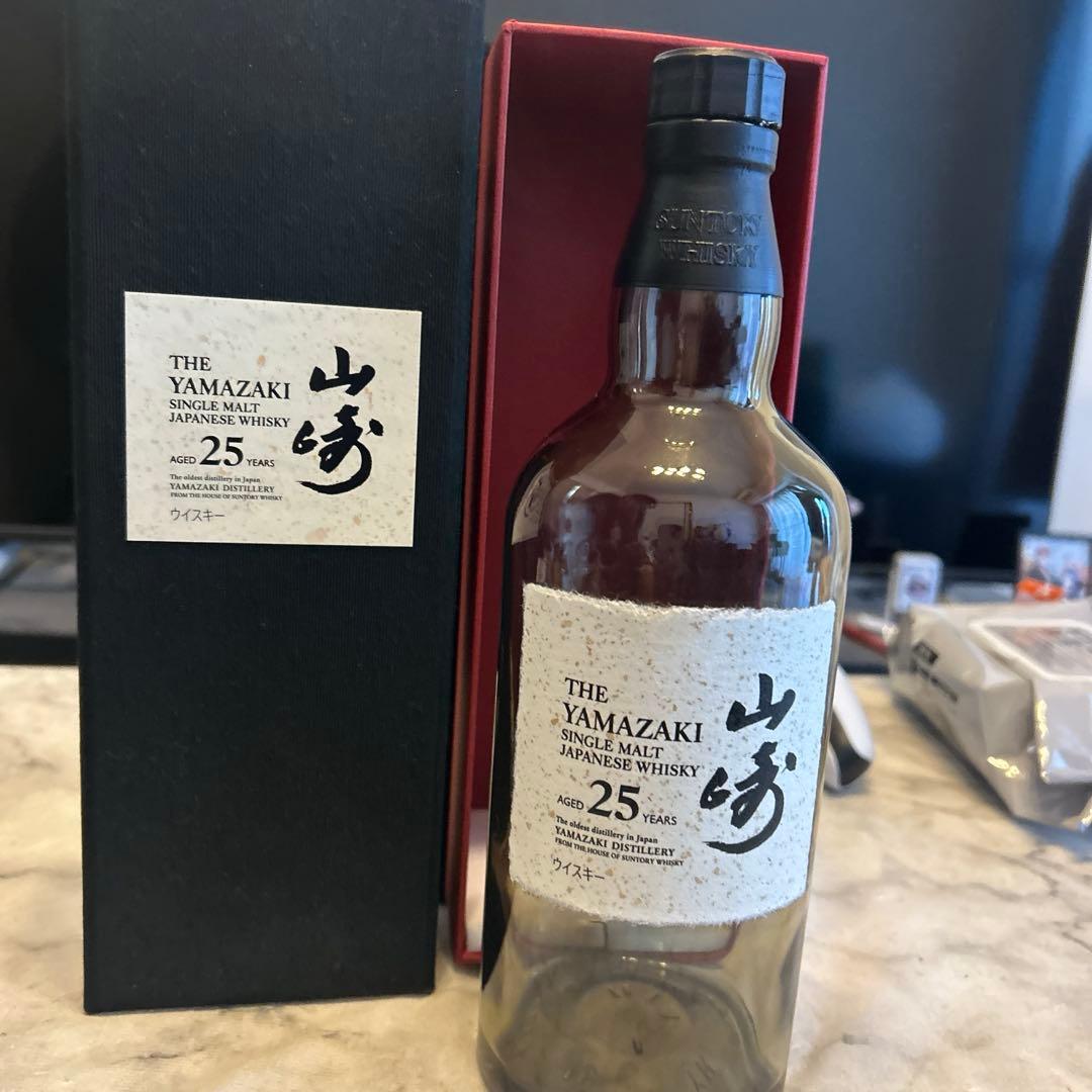 【空瓶・箱付き】サントリーシングルモルトウイスキー山崎25年