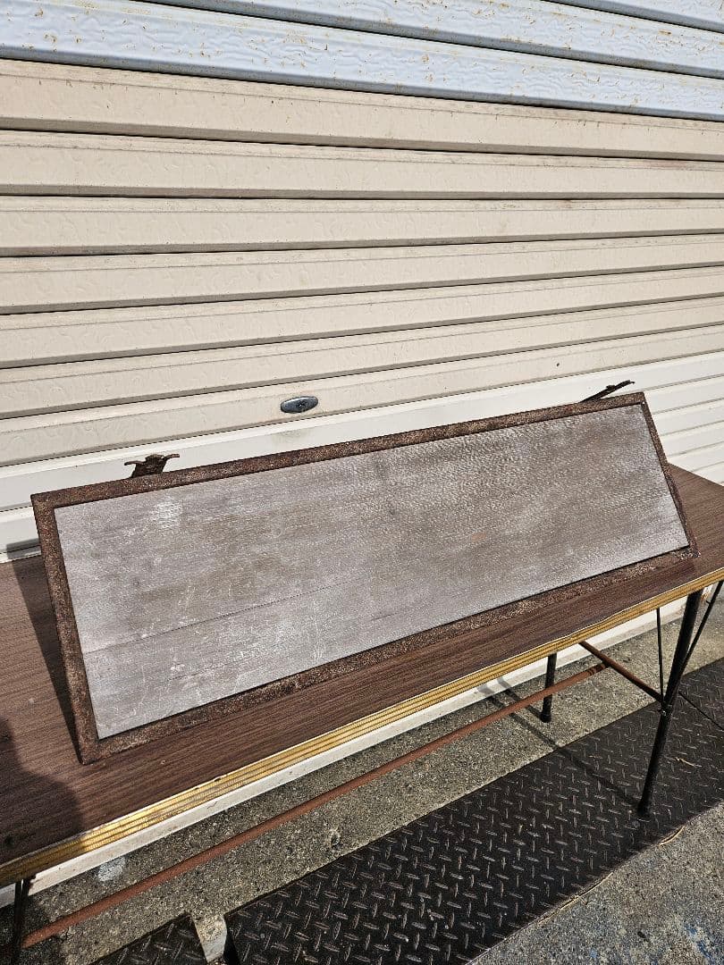 インダストリアル ヴィンテージ 木と鉄のウォールシェルフ 壁掛け 飾り棚 ラック