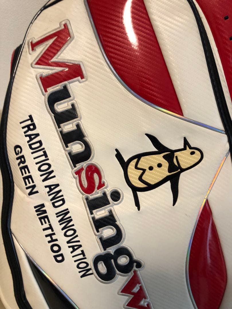 【送料込み】激安　マンシングウェア　 9.5型キャディバッグ　フードカバー付き