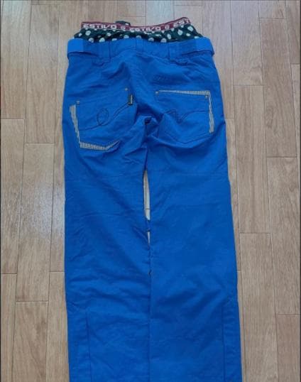 【美品】　スノーボードウェア　レディース上下セット