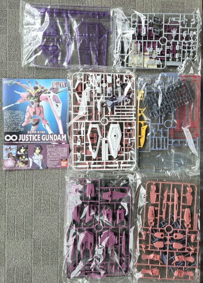 ガンプラ　ガンダムSEED＆DESTINY 1/100　4点まとめ売り