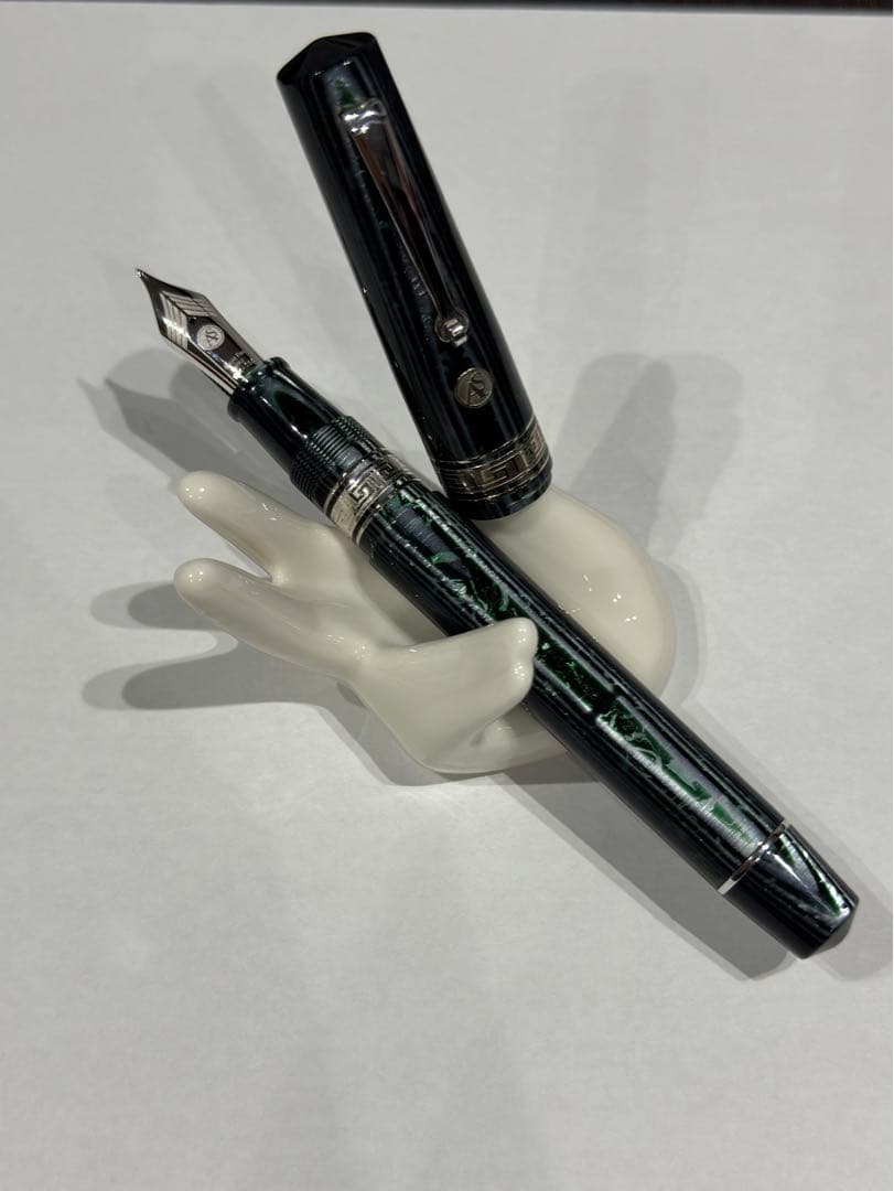 アルマンドシモーニクラブ　ボローニャ　エクストラアルコ　万年筆