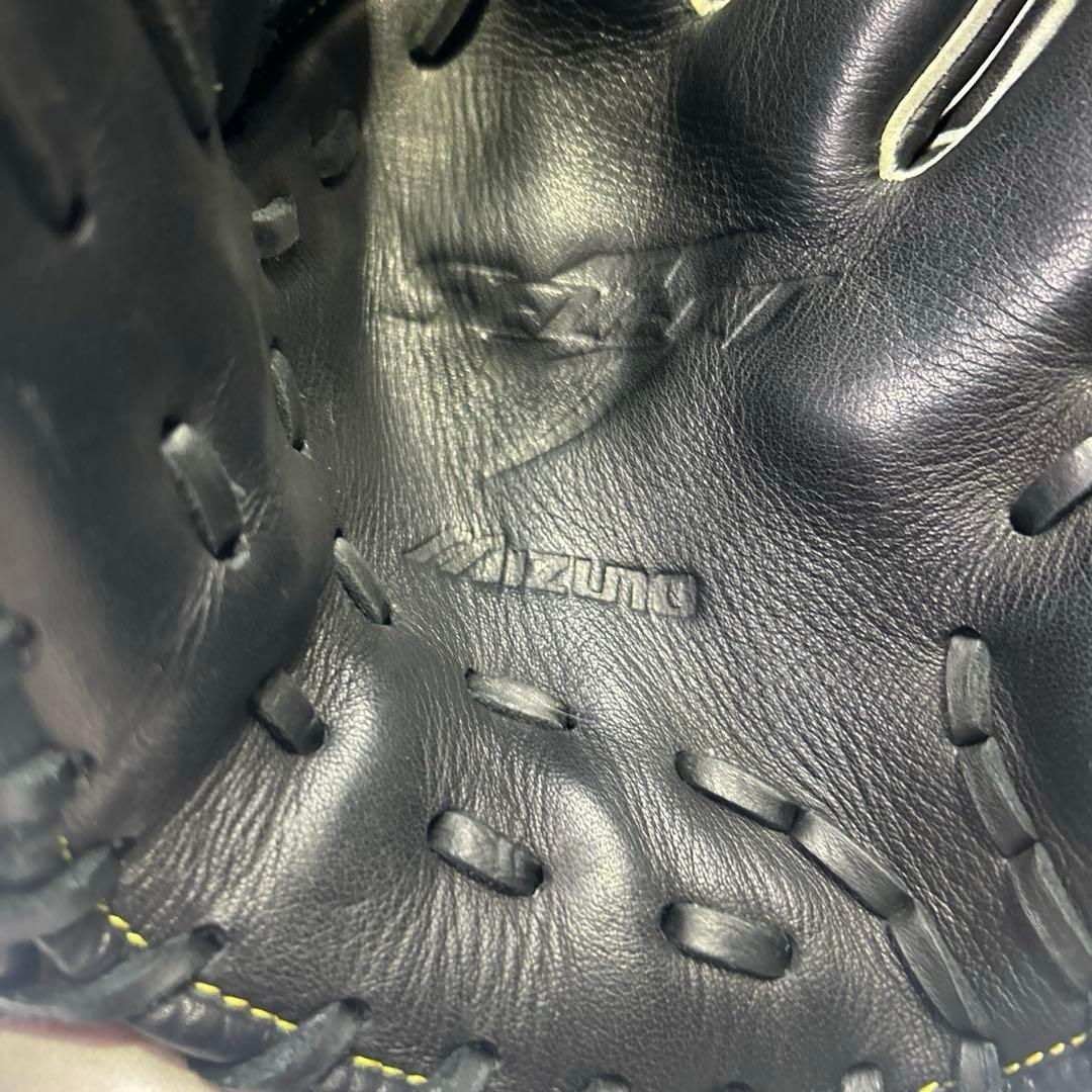 美品 Mizuno セレクト９ 軟式グローブ 黒 内野手用 サイズ9