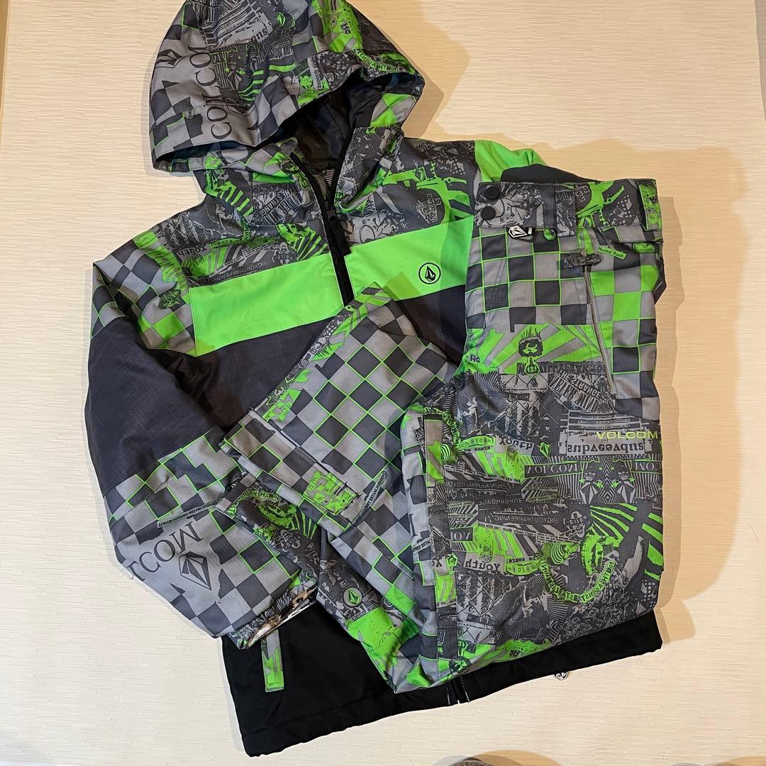 ボルコム　VOLCOM スキーウェア　スノーウェア　キッズ　M 140 150