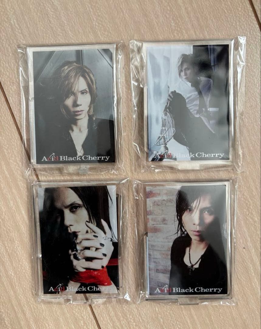 Acid Black Cherry 台座付き　ビジュアルプレート