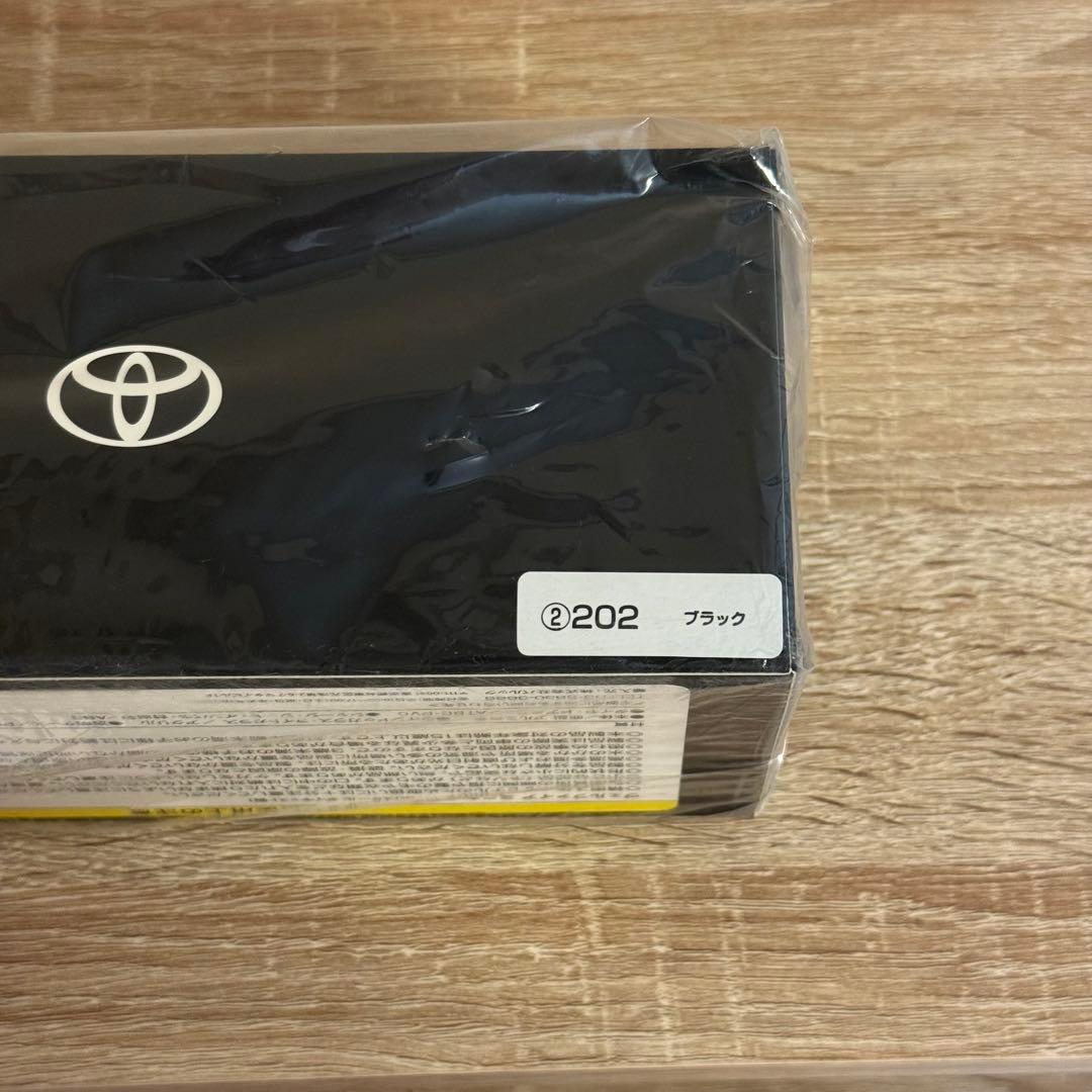 【非売品】トヨタ ヴェルファイア ブラック 1/30 ミニカー