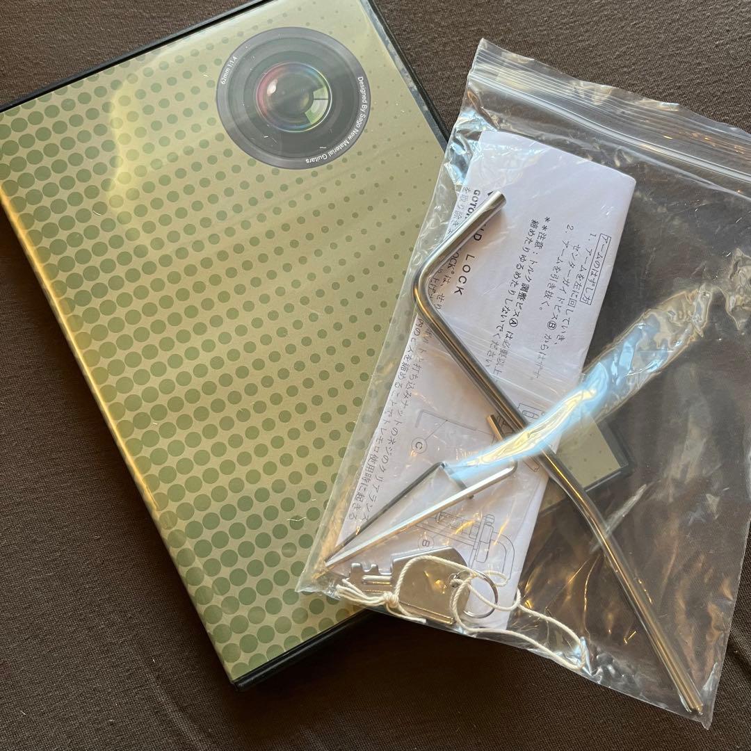 るいハカランダ Sago New Material Guitars