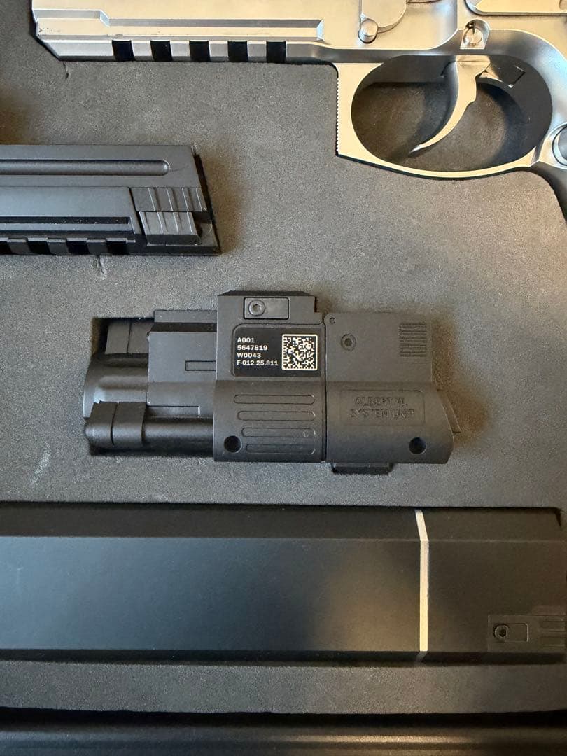 【超美品・ほぼ未使用】東京マルイ サムライエッジ アルバート.W.モデル01