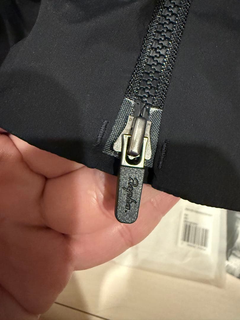 ひ*ろ様 Rapha メンズ プロチーム インサレーテッド ジレ M