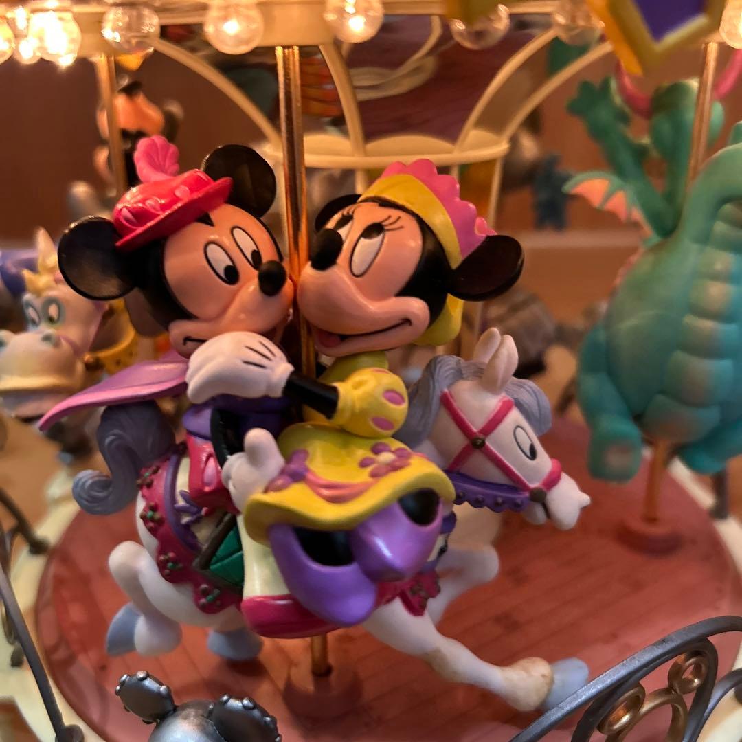 ディズニー　ミュージックモーション　オルゴール メリーゴーランド