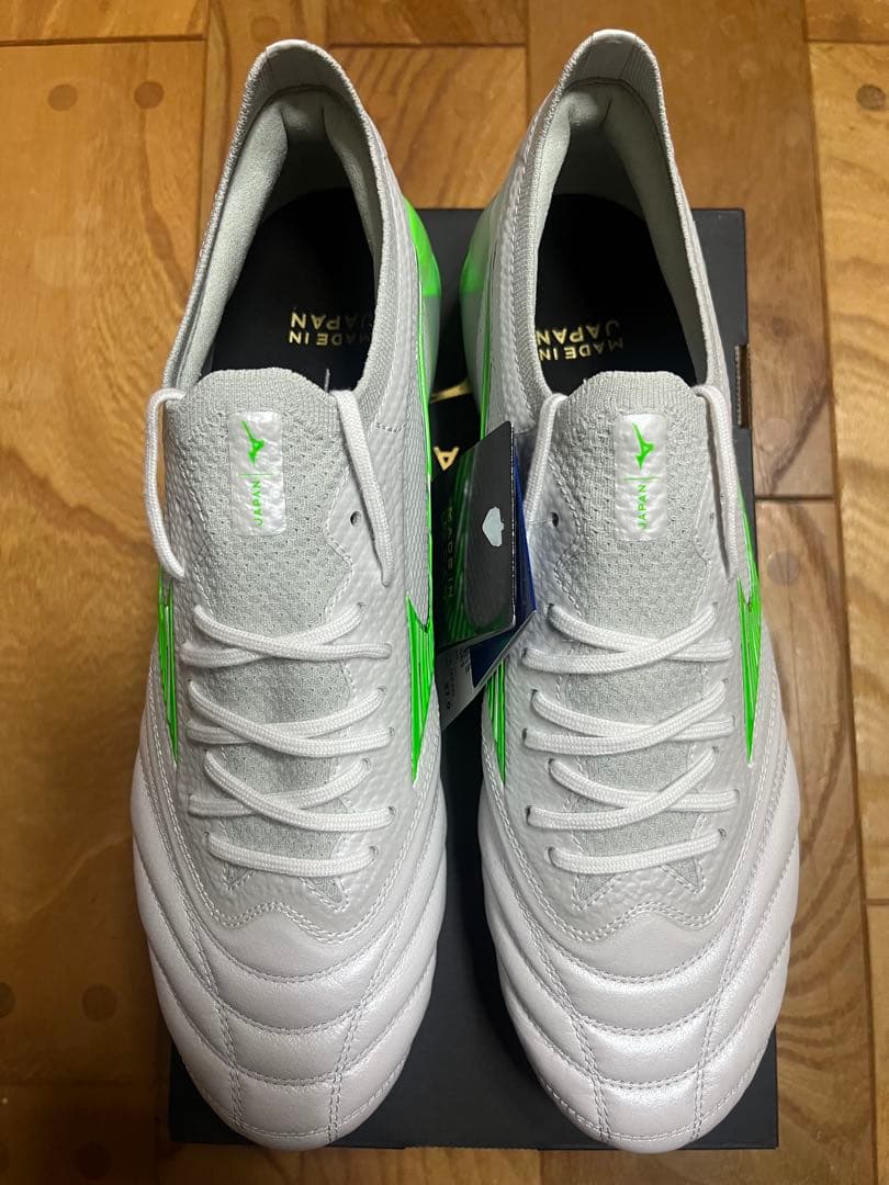 新品　レアサイズ　限定カラー　ミズノ　モレリア ネオ4 β JAPAN 25cm