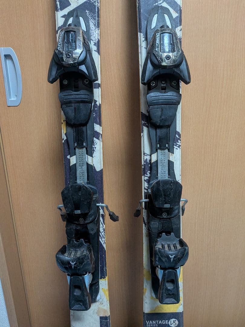 スキー ATOMIC VANTAGE V8 RIVAL 157cm R14m