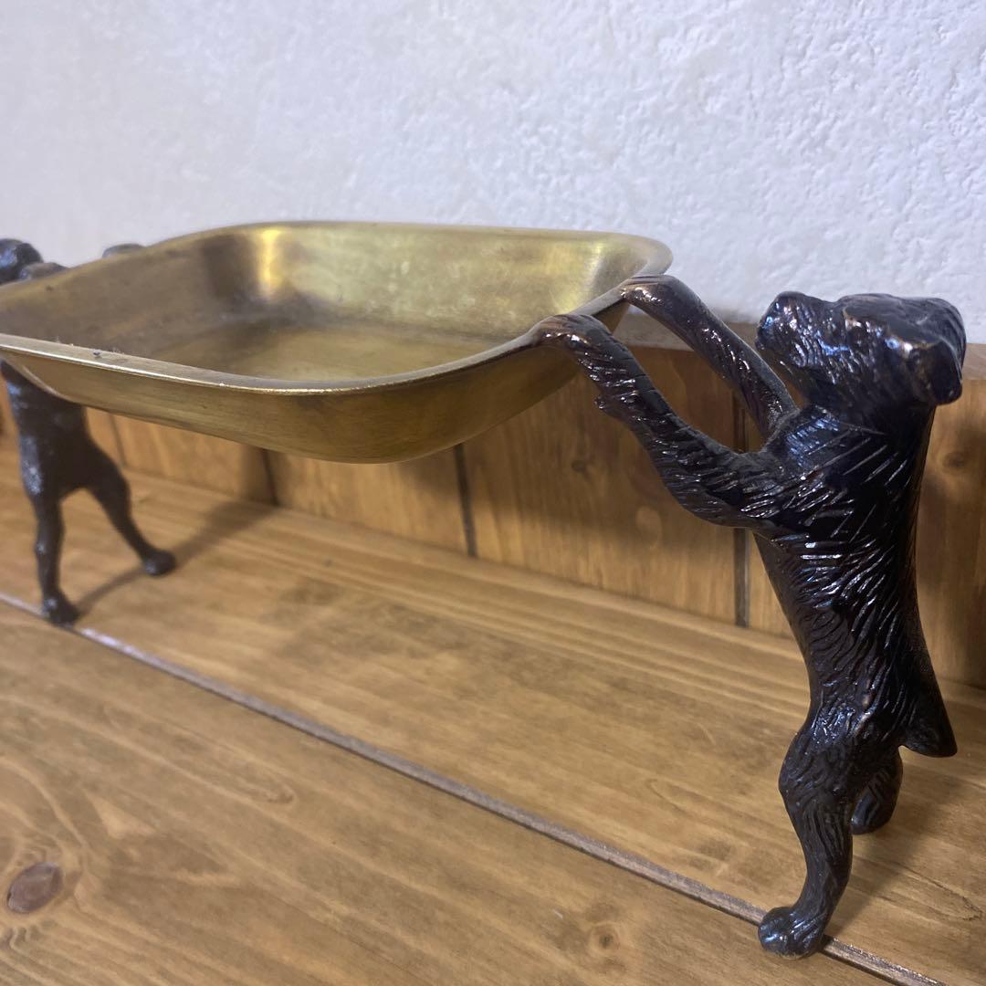 真鍮のトレイドック　黒い手のスタンド 小物入れ　キー置き　２個セット