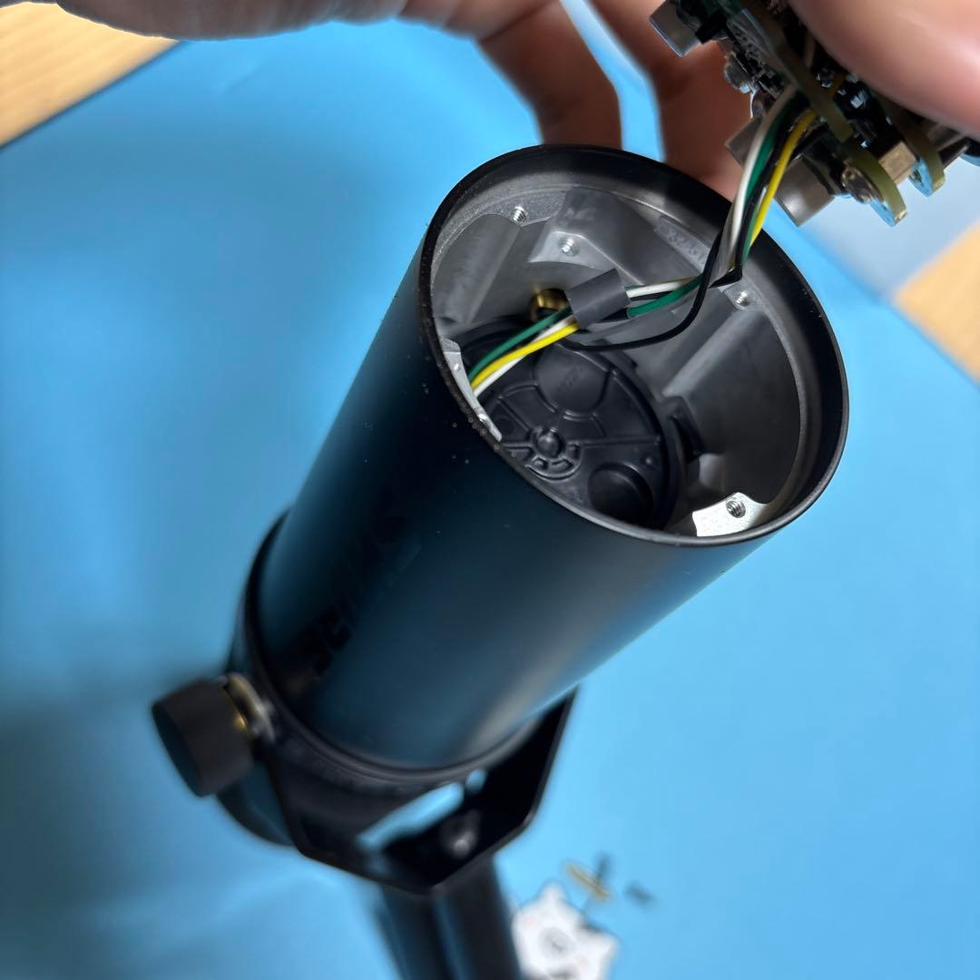 Shure sm7db XLRケーブル付けます