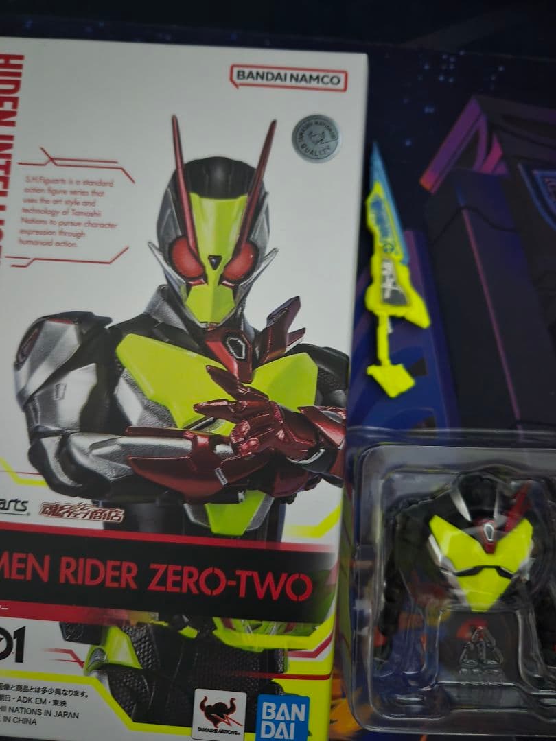 S.H.Figuarts 仮面ライダーゼロツー おまけ付き
