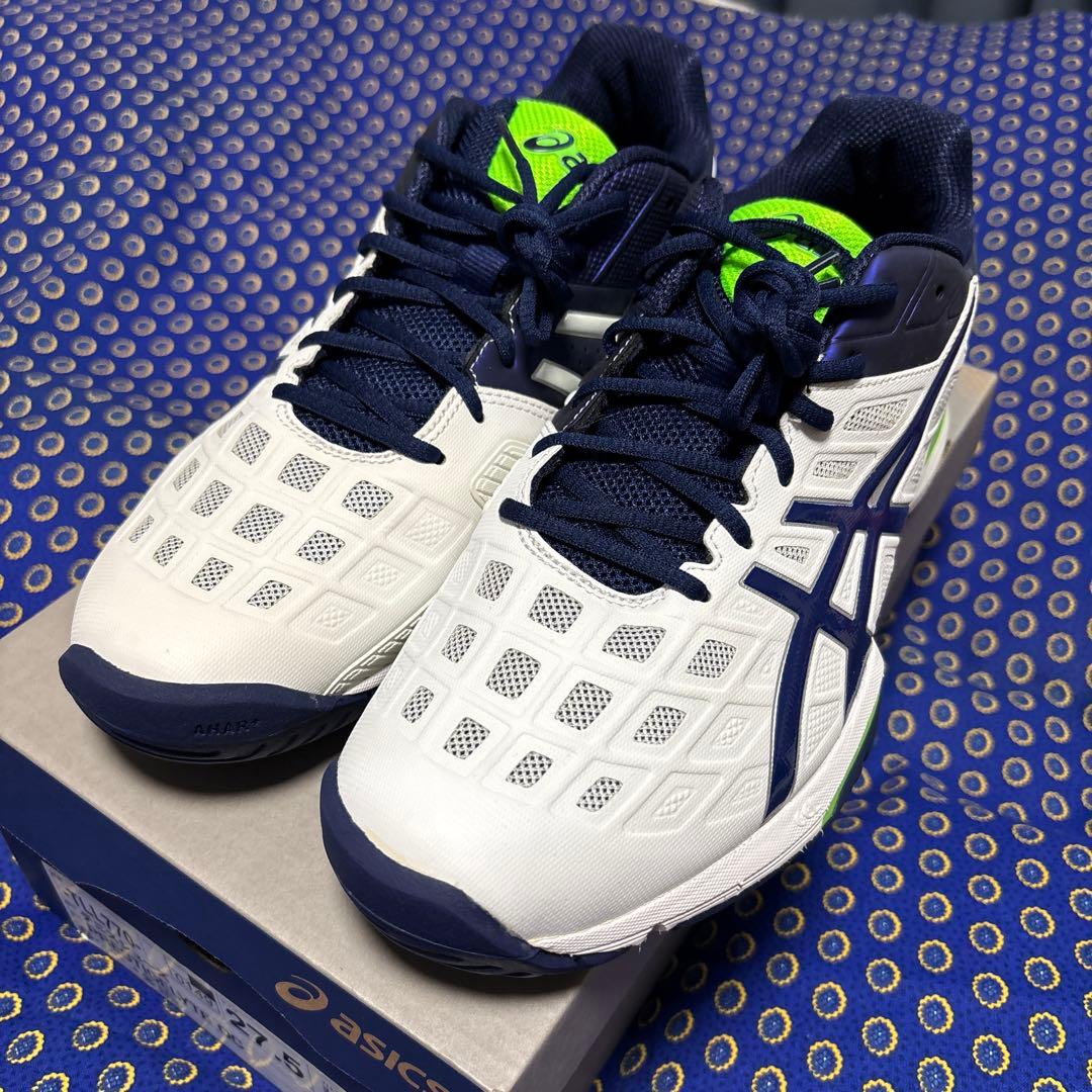 アシックステニスシューズ　試着のみ　オムニコート