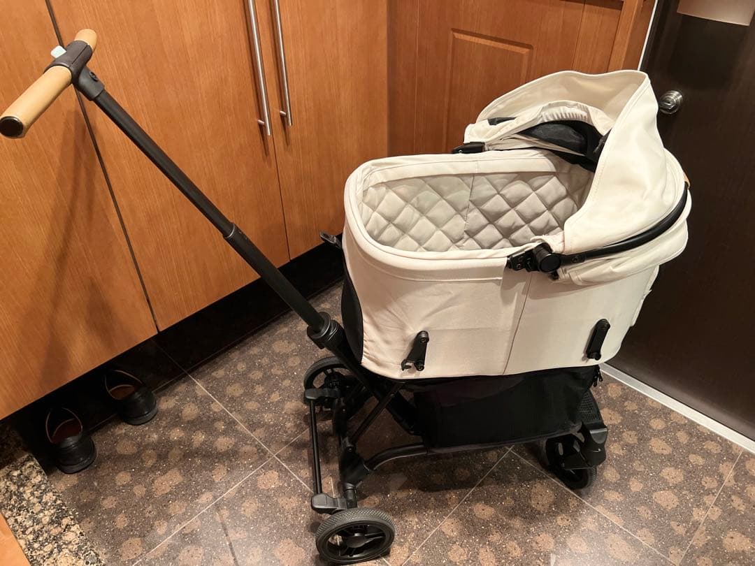 【大阪難波にて引取り希望】AIRBUGGY WIZ X PEARL WHITE