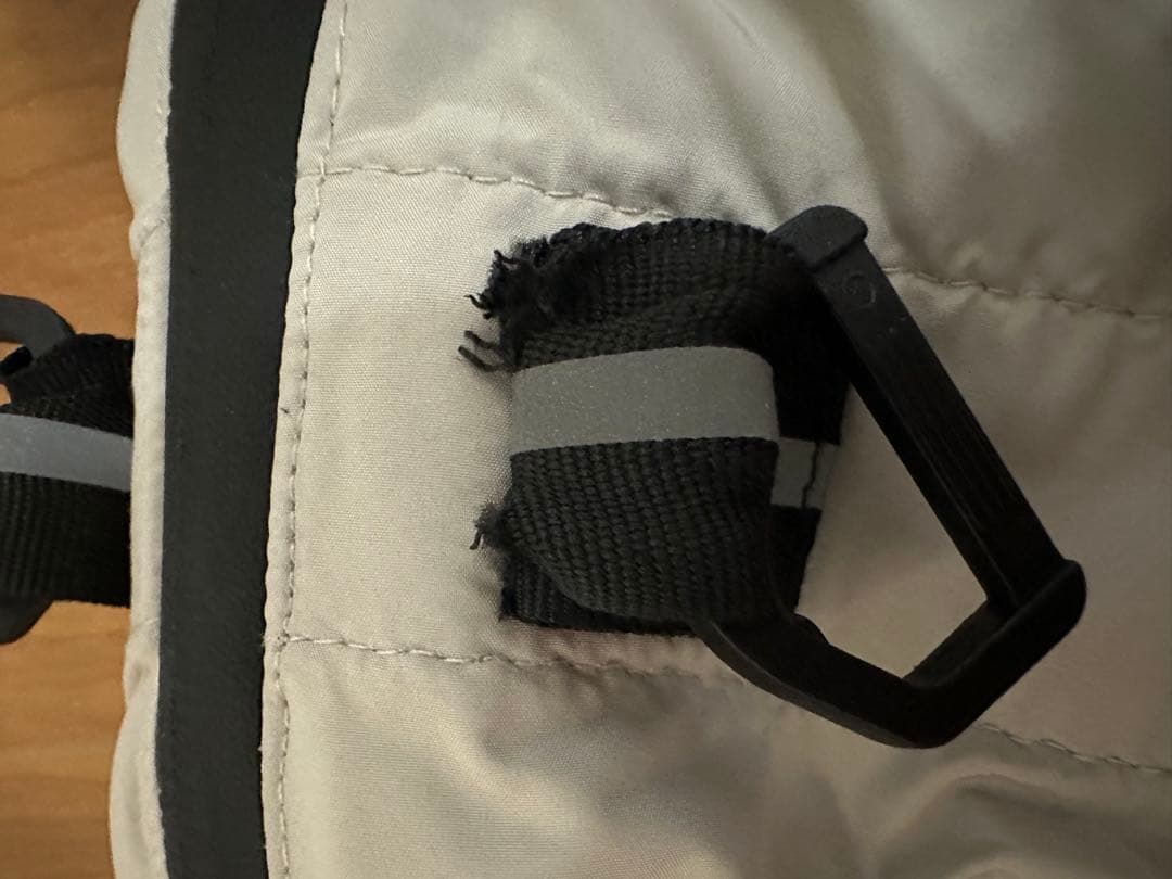 ushh エコファースノースーツ