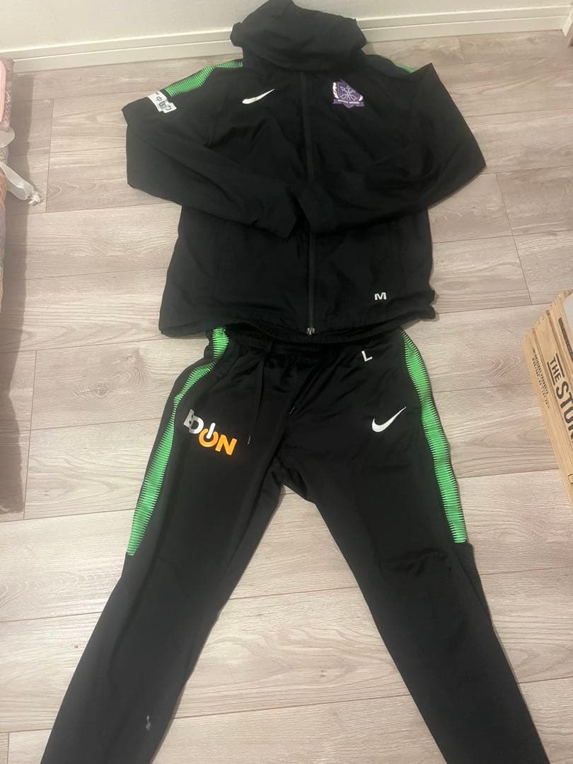 選手支給品 サンフレッチェ広島 トレーニングウェア上下セット