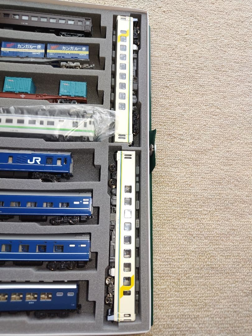 Nゲージ　10両詰め合わせ