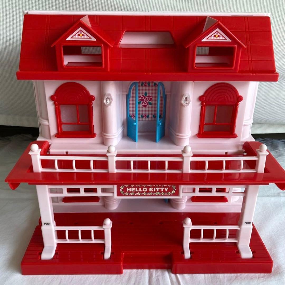 確認用写真　HELLO KITTY　ドールハウス　赤い屋根　ハローキティのお家
