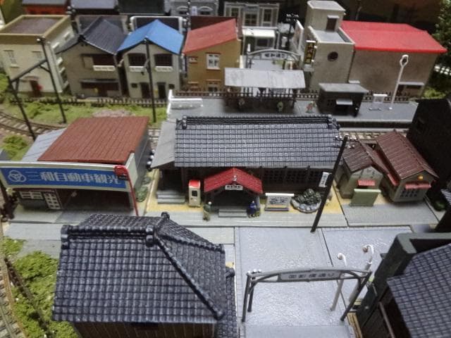 完成品 鉄道模型 ジオラマ 昭和「鉄道模型」をつくる ケース　パワーユニット付