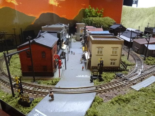 完成品 鉄道模型 ジオラマ 昭和「鉄道模型」をつくる ケース　パワーユニット付