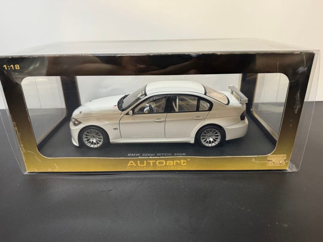  320si WTCC 2006 AUTOart ミニカー