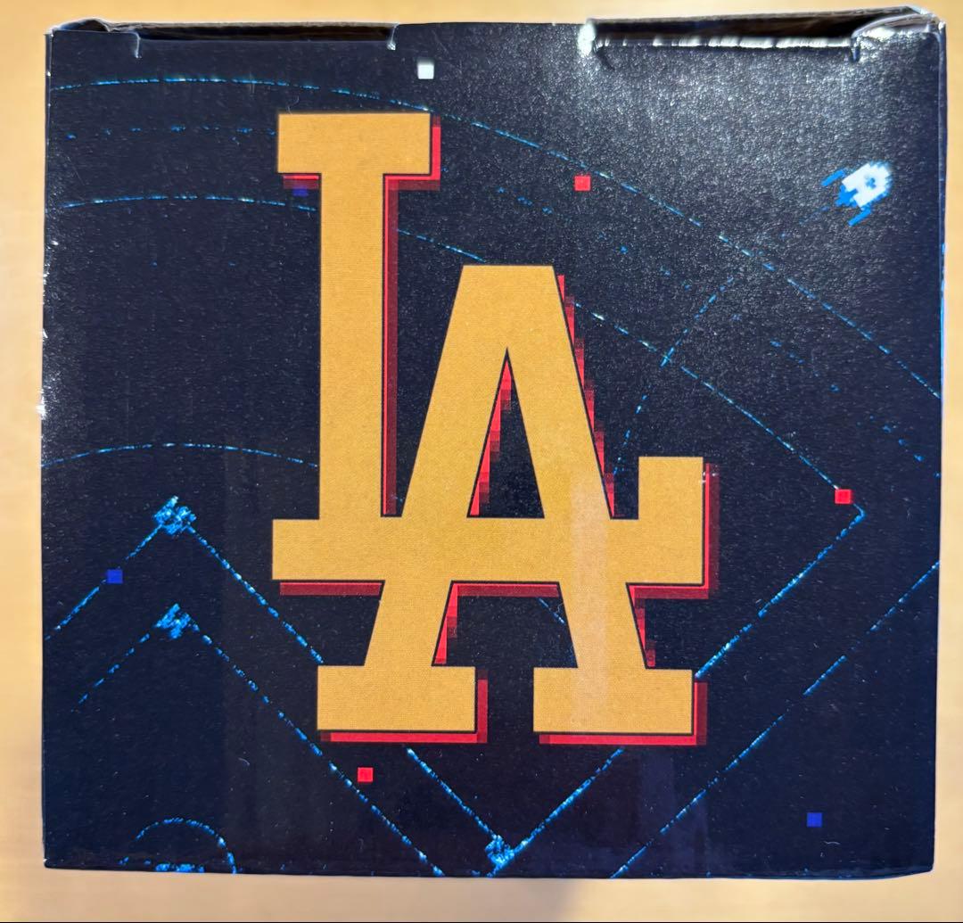 ドジャース Dave Roberts デイブ・ロバーツ監督　ボブルヘッド　未開封