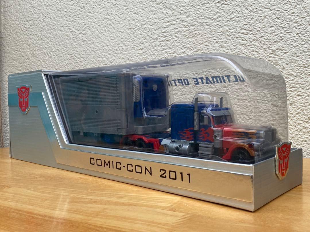 コミコン2011限定品　アルティメット・オプティマス・プライム