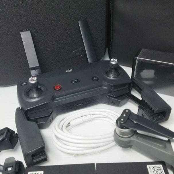 ドローン DJI Spark コンボセット（白）