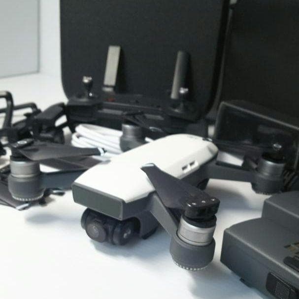 ドローン DJI Spark コンボセット（白）
