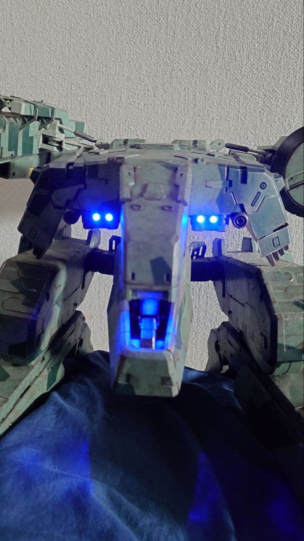 【箱無し】threeA メタルギア REX 1/48