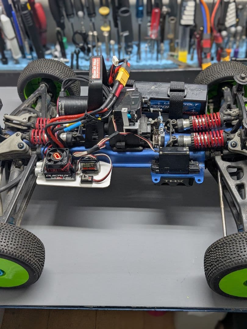 トラクサス レボ GPよりの電動変換仕様車　新品ボデー付き