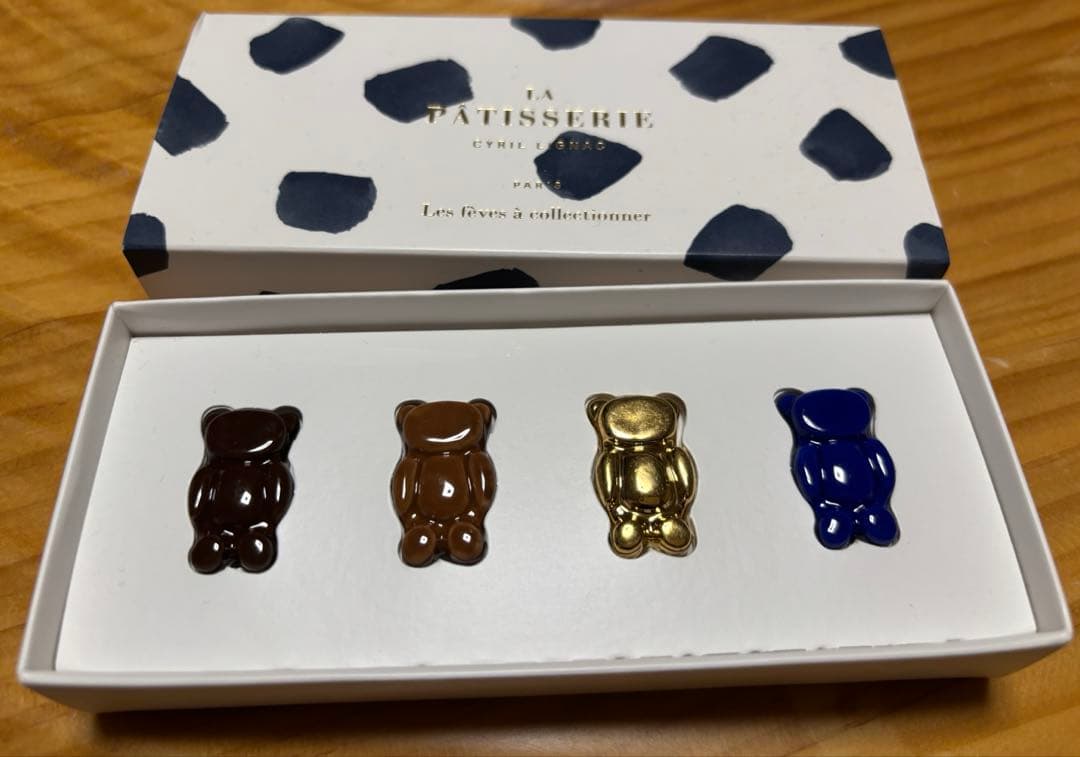 LA PATISSERIE フェーブ　ガレットデロワ