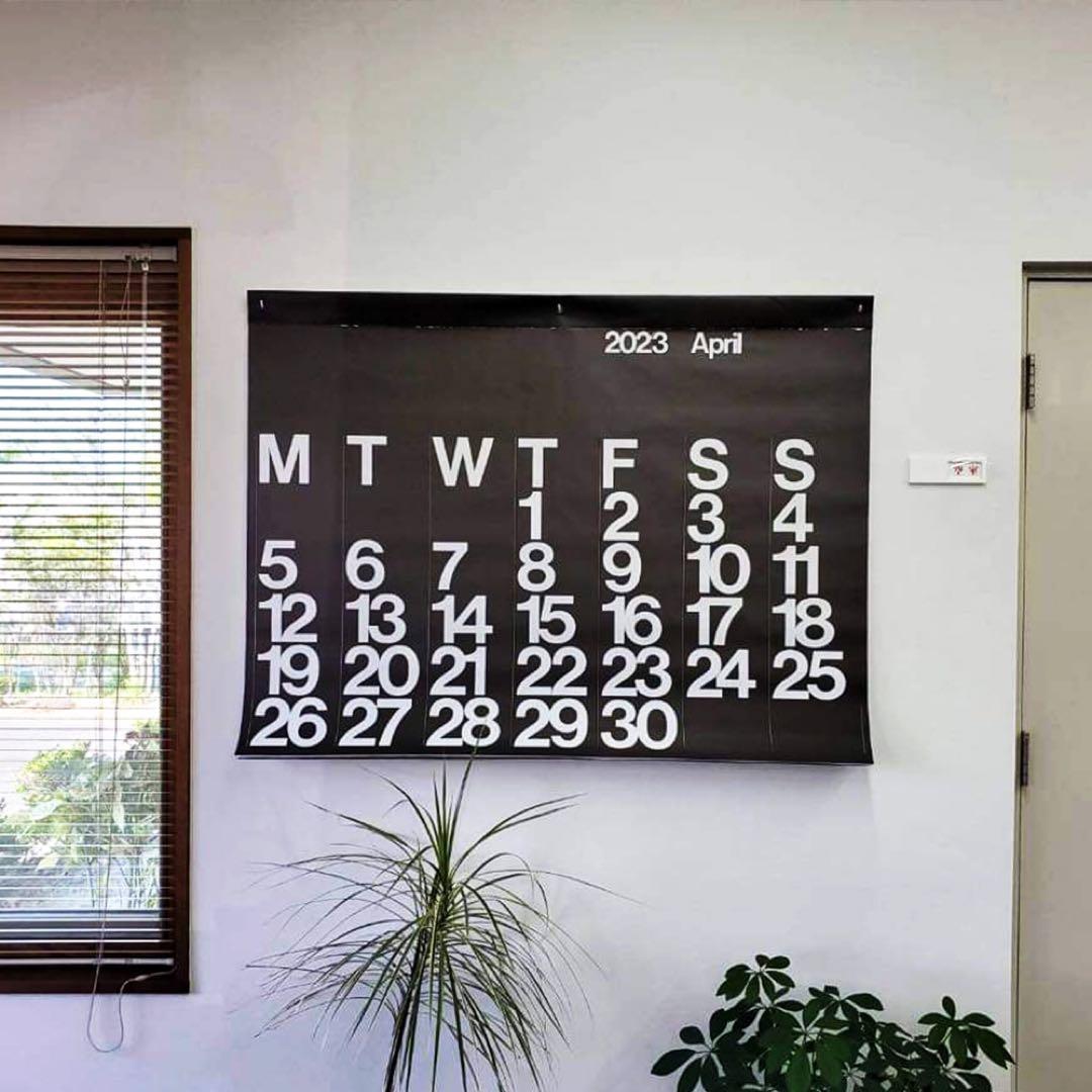[美品]stendig 2025ビッグサイズカレンダー moma