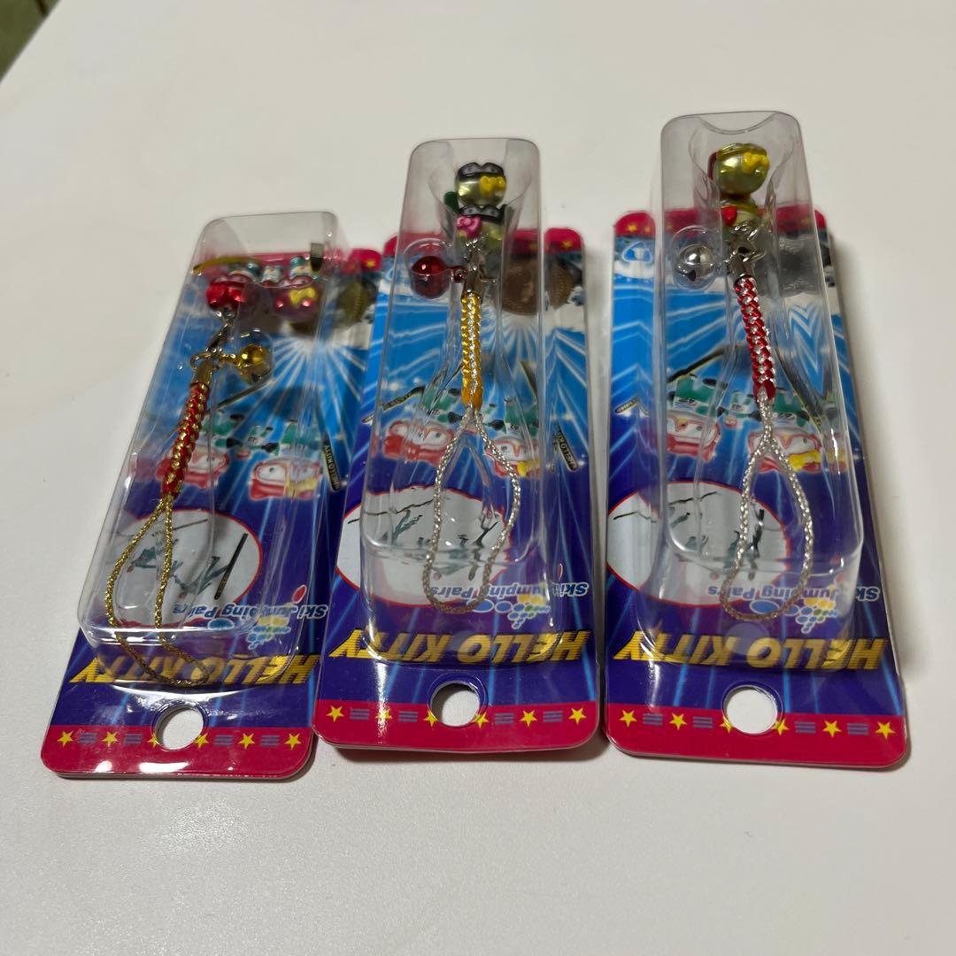 ハローキティ スキージャンプ ストラップ 根付け3個セット 金、銀、銅 サンリオ