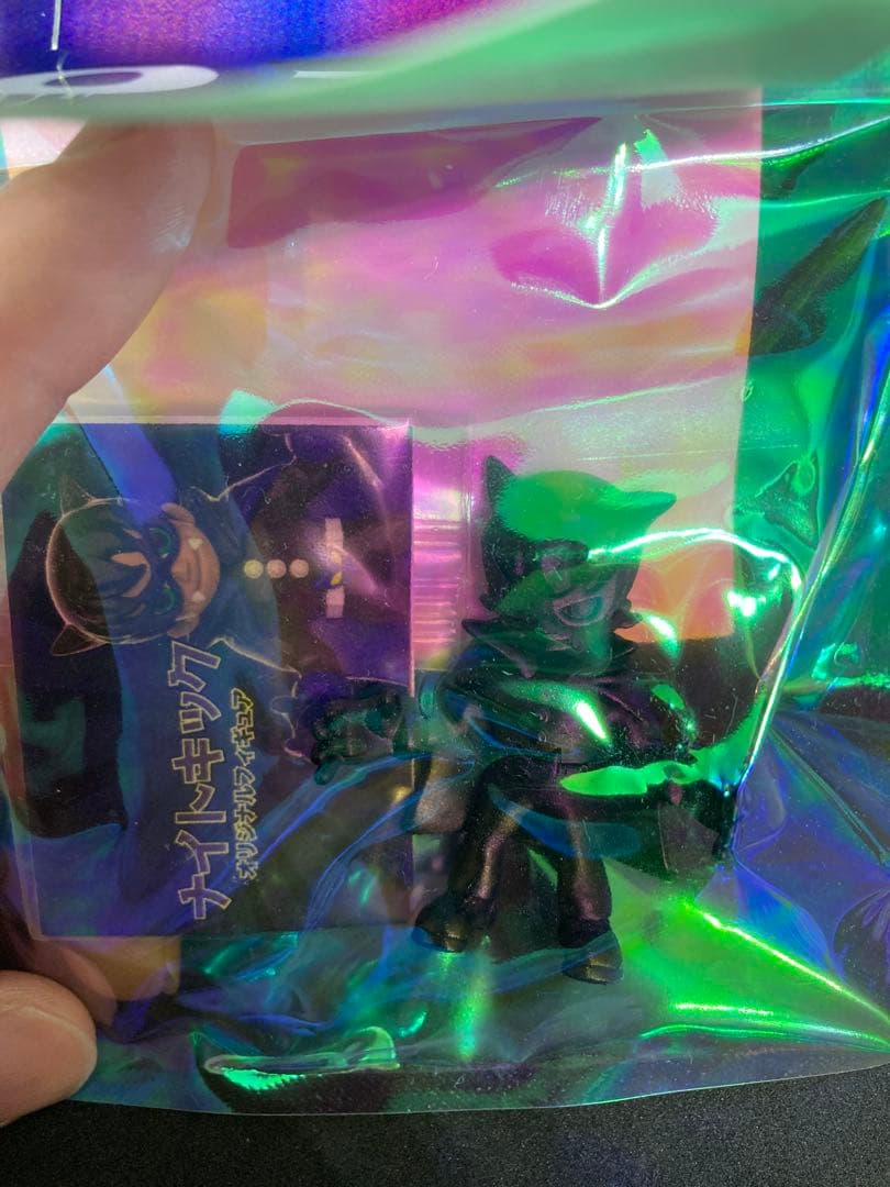 オタクリーム ピンバッジ　ソフビフィギュアセット　グッズ