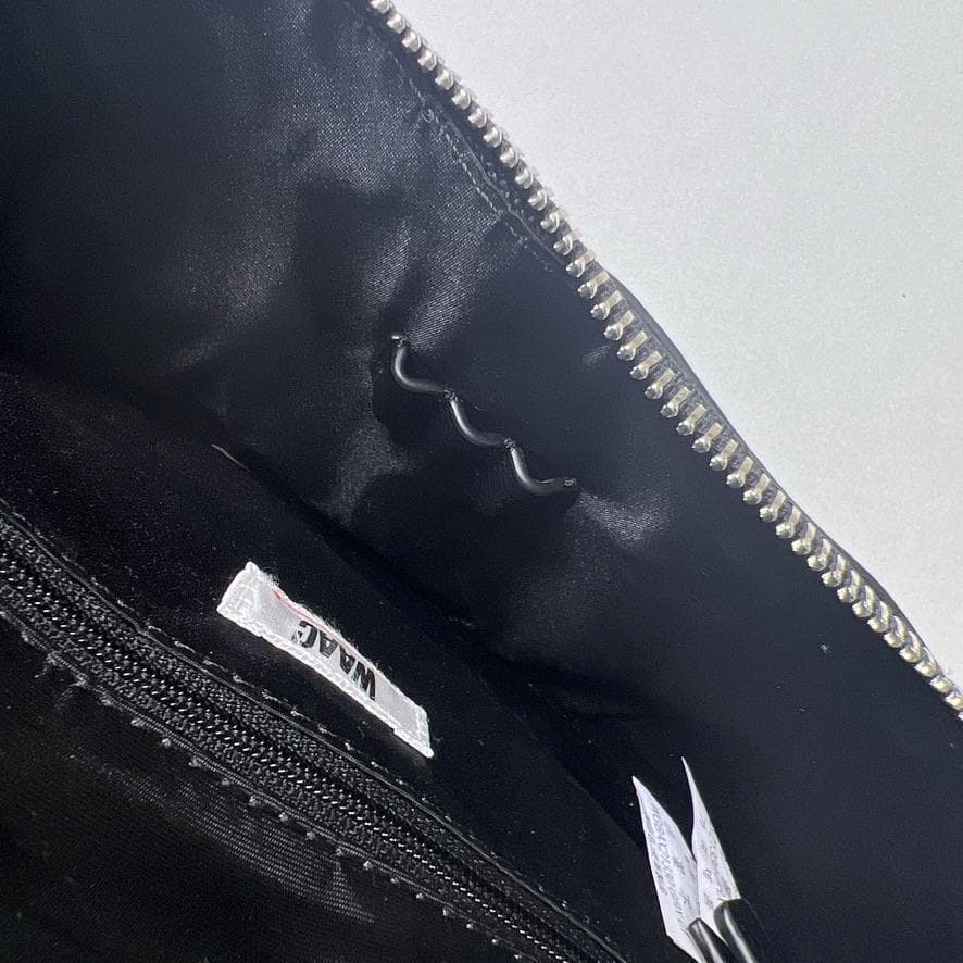 新品　未使用　WAAC ワック　ウエストポーチ　韓国ゴルフブランド