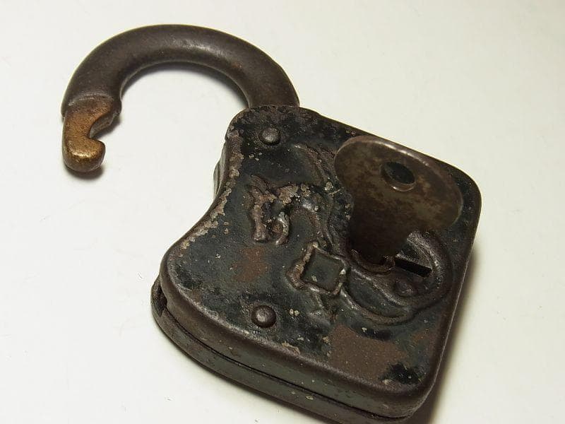 《p703》龍・ドラゴン アメリカ アンティーク南京錠《１９００年代初頭》USA