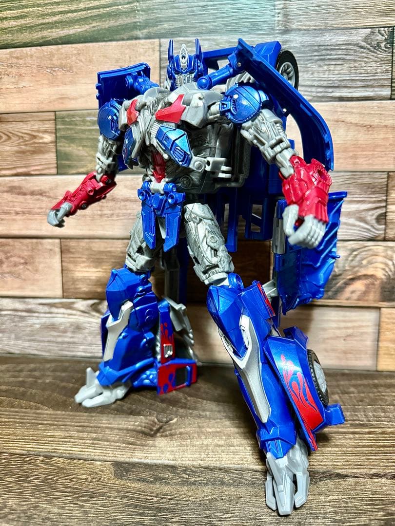 【海外版】トランスフォーマー　オプティマスプライム