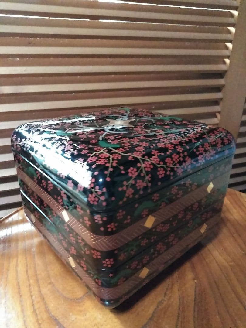 会津塗り木製　二段重　漆器　6.5寸　新品