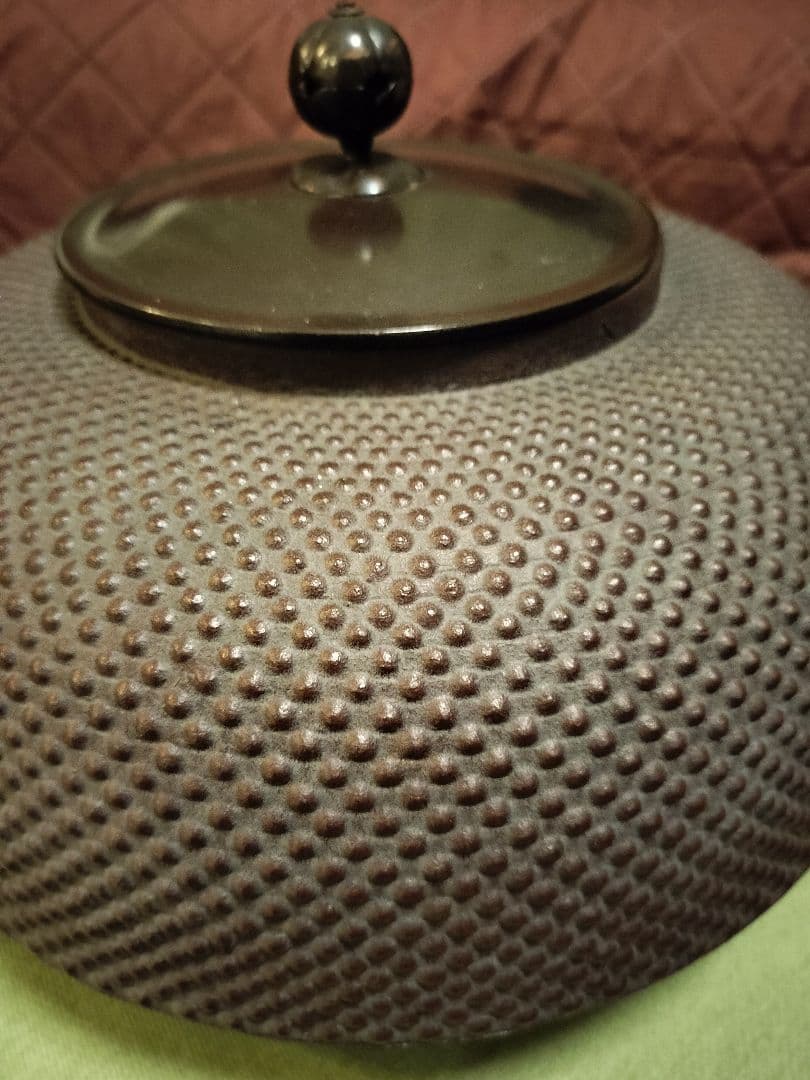 茶道具　佐藤清光　平丸霰釜　箱付