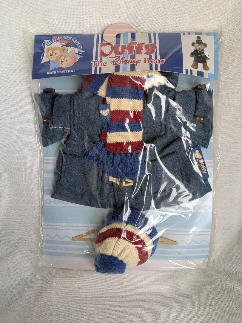 【新品未使用】ダッフィー＆シェリーメイ 冬コスチューム ペアセットおまけ付き
