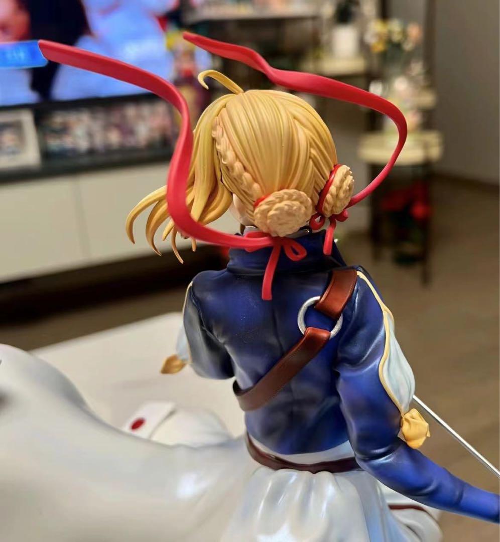 ヴァイオレット・エヴァーガーデン FANLOUフィギュアガレージキットスタチュー