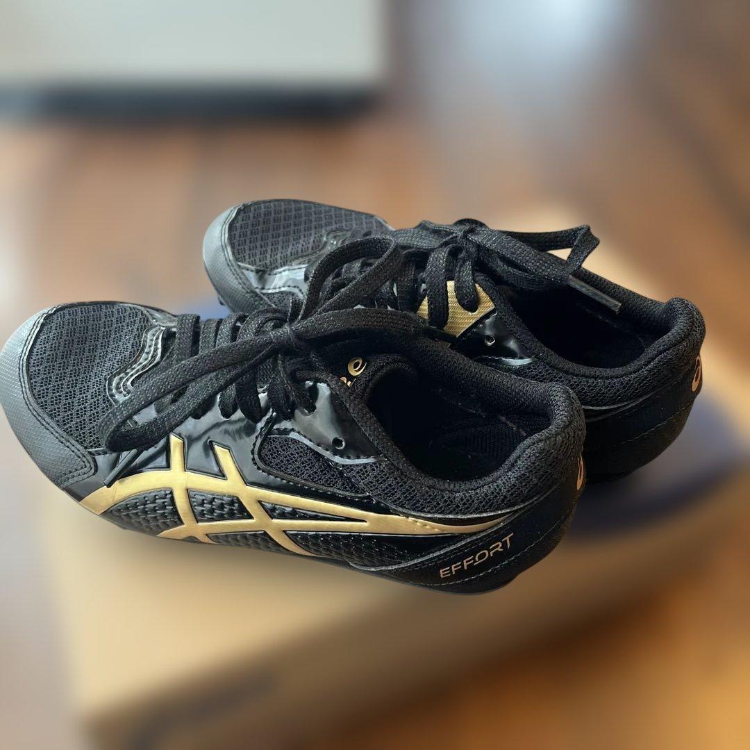 asics 陸上用キッズスパイク　22.5センチ