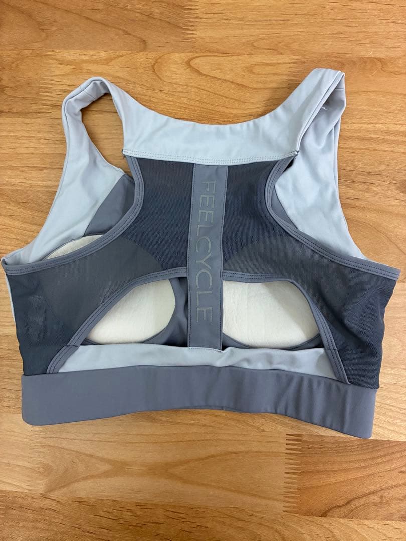 FEELCYCLE アパレル　グレー　S 上下セット　ブラトップ　トレーニング