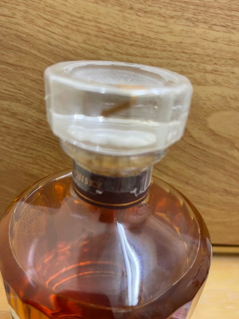 響17年 サントリーウイスキー 700ml